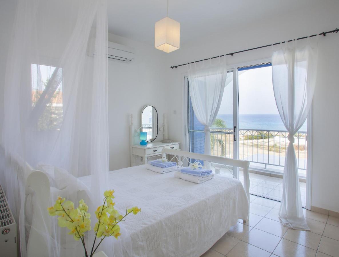 Mimoza Seafront Villa Protaras Zewnętrze zdjęcie